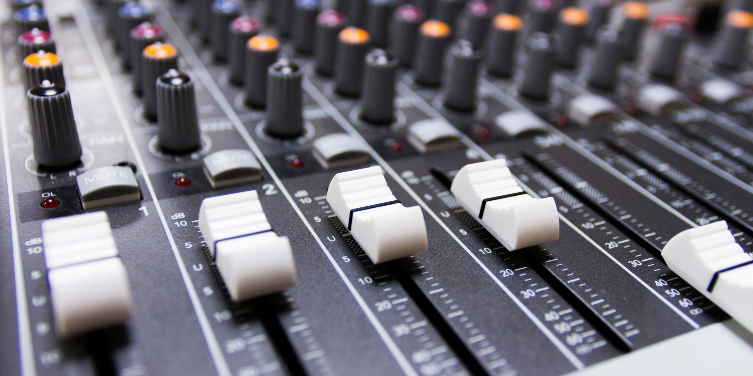You Need Commercial Sound System Studio City Businesses You Can Trust